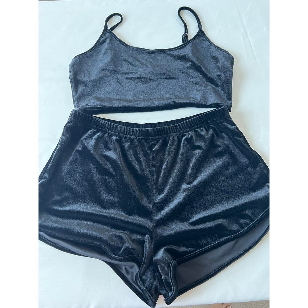Better Be Lounge Set Women’s Size Medium Black Crop Top Shorts Sleep Set 2 Pc